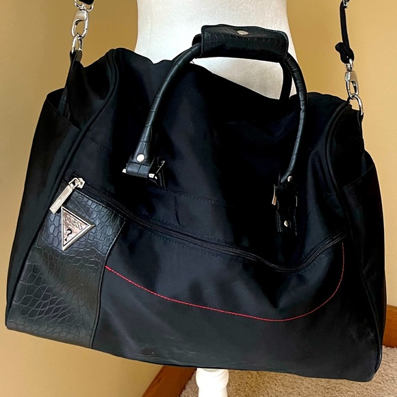 Unisex Guess 🖤 Black Canvas w/ Croc Embossed detail Silver Hardware🖤 Duffle🖤